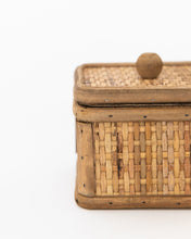 Load image into Gallery viewer, Woven Cane Tuscan Box