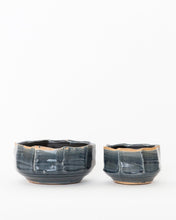 Load image into Gallery viewer, Rusted Rim Pot
