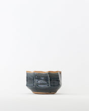 Load image into Gallery viewer, Rusted Rim Pot
