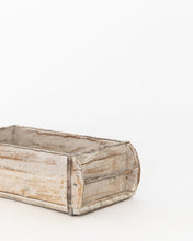 Load image into Gallery viewer, Weathered Wood Brick Mold
