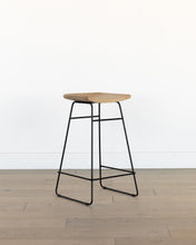 Load image into Gallery viewer, Williamsen Counter Stool
